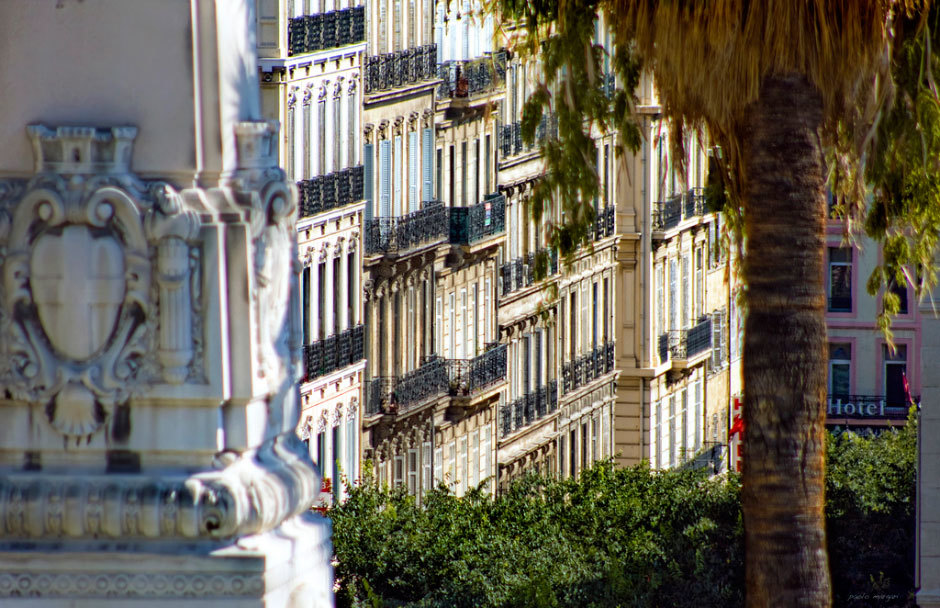 Вид на дом в Марселе