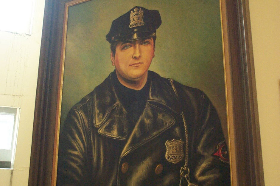 портрет офицера полиции, 1971 год