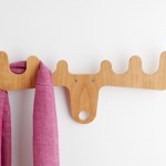 Настенная деревянная вешалка для одежды в виде милого оленя