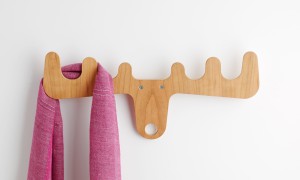 настенная деревянная вешалка для одежды