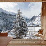 Швейцарский домик в горах от Peter Zumthor
