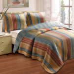 Красивое постельное белье — важный элемент декора спальни